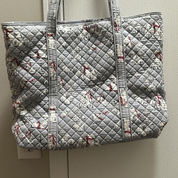 Vera Tote - Perrotti's Country Barn - Picture 4 of 5